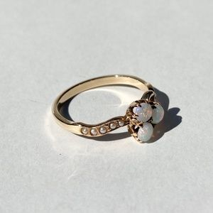Vintage 10K yellow gold ring